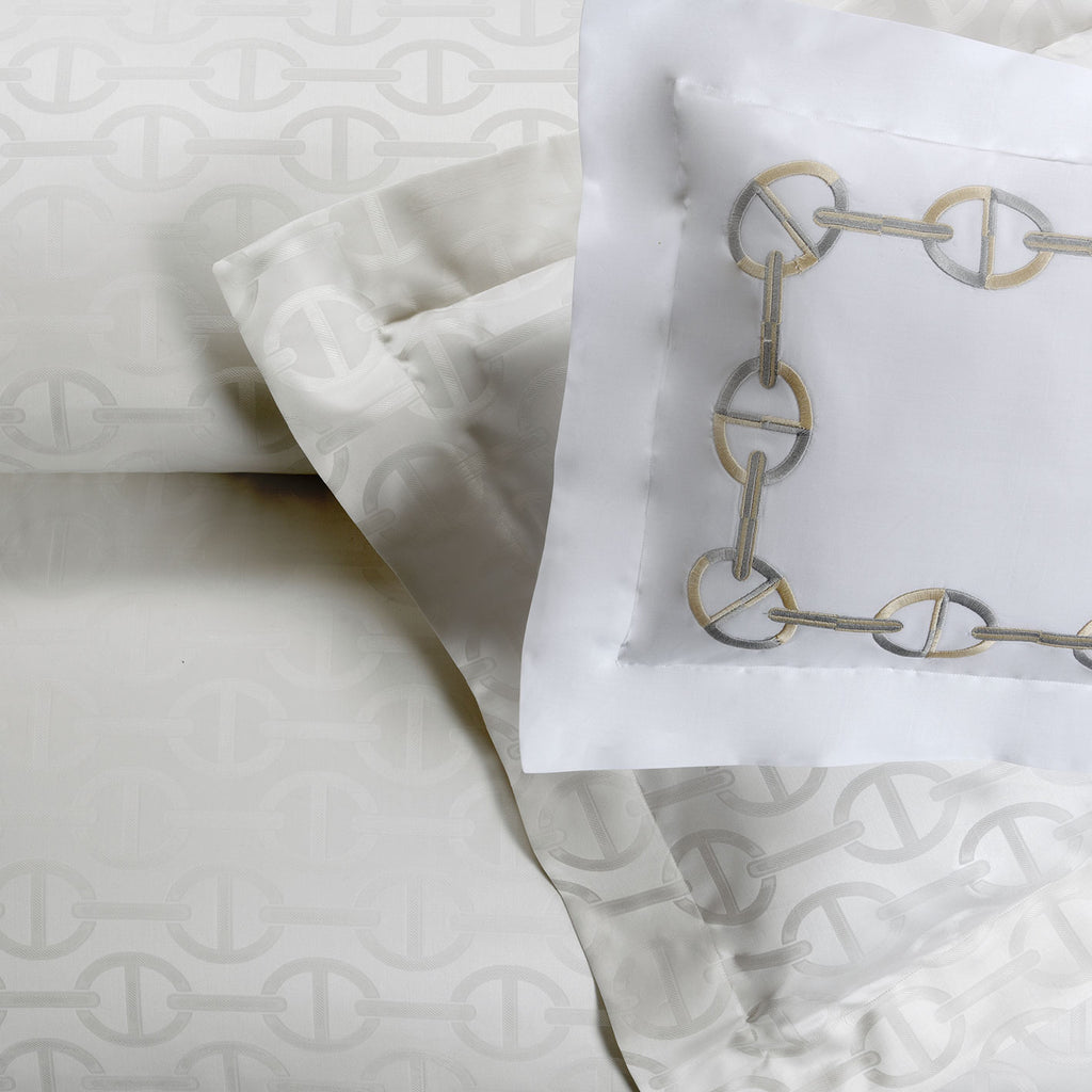 Close up detail of Chaine Embroidery on Sham with Sand Embroidery