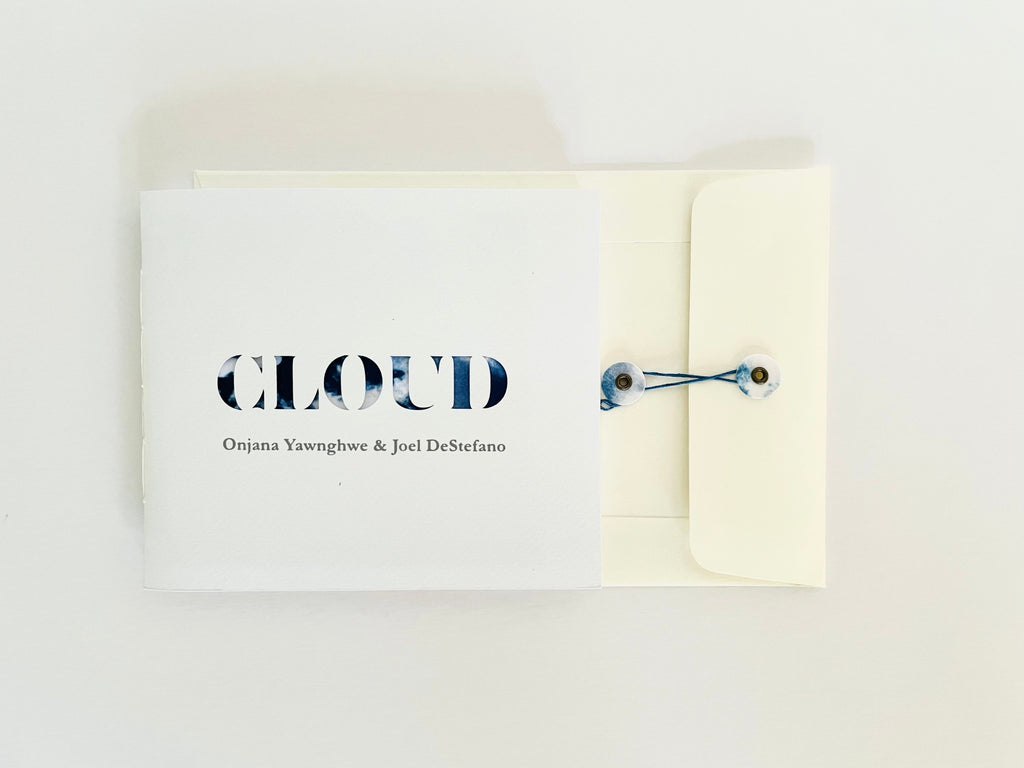 Product packaging with 'CLOUD' branding on a white background