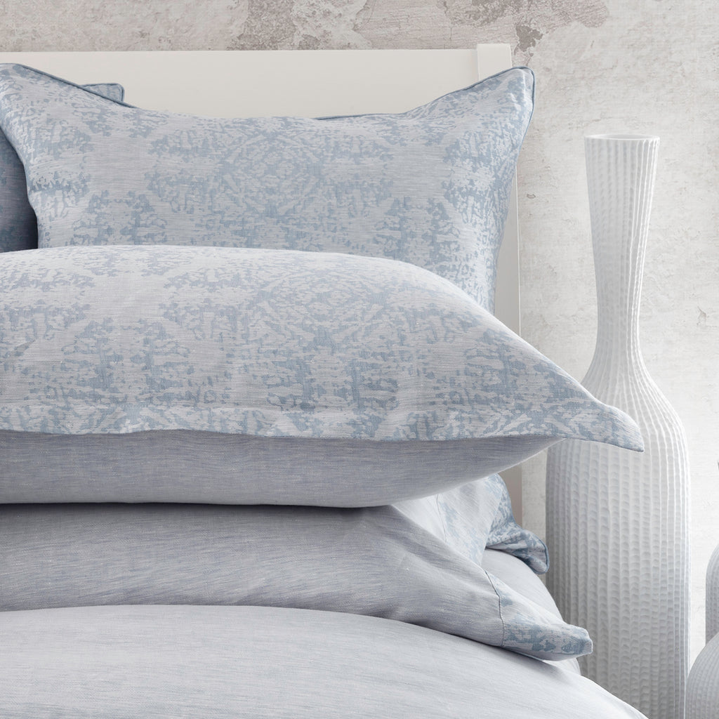 St Geneve Fina sham in the center