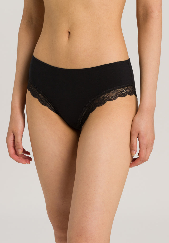 Hanro Cotton Lace Midi Brief in black