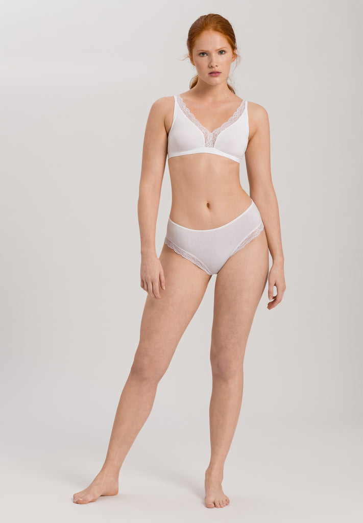 Hanro Cotton Lace Midi Brief in white
