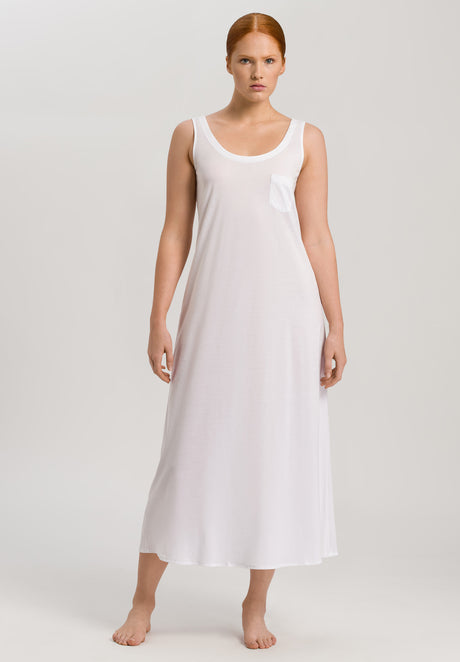 White long sleeveless nightdress