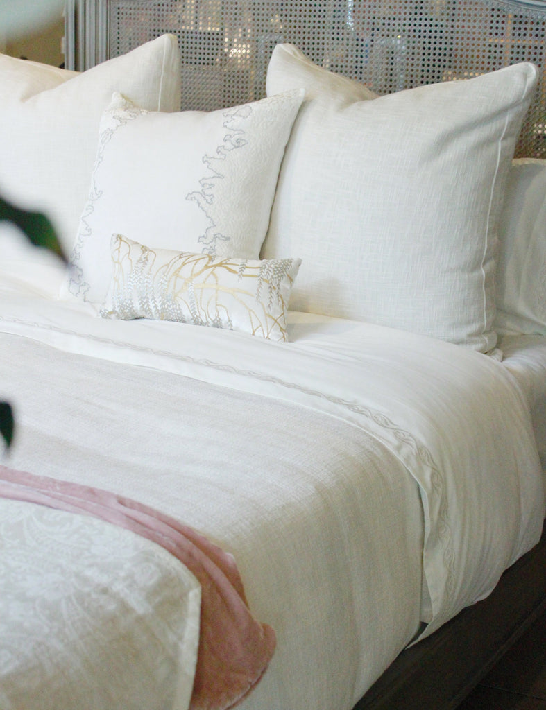 White Chunky Weave coverlet and Sham