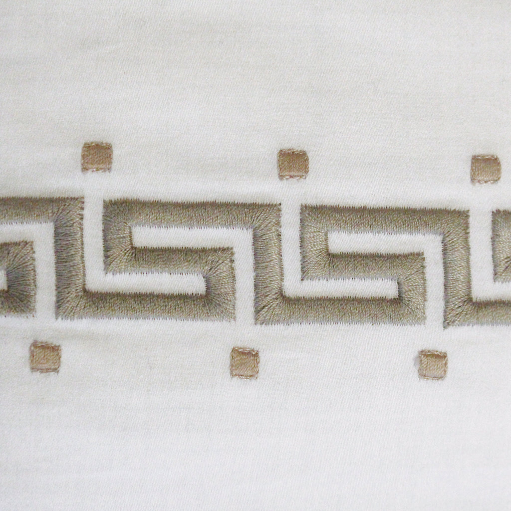 Dea Etruria embroidery