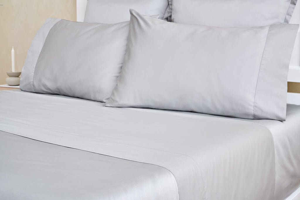 Bedding in Steel Grey colour 