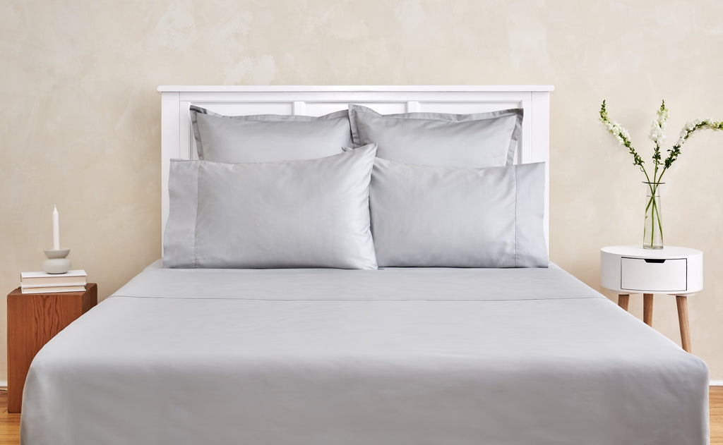 Bedding in Steel Grey colour 
