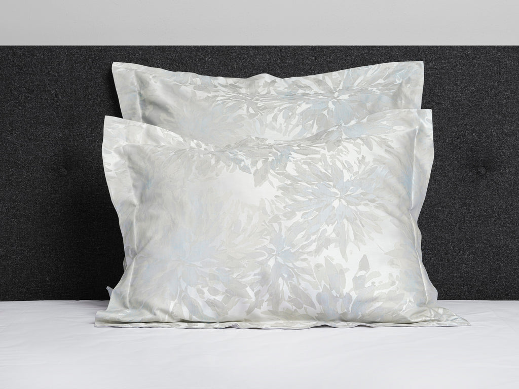 Noto Beige/ Wilton Blue shams