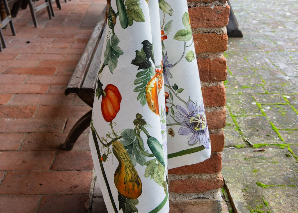 Tea Towels with fruit and vegetable patterns 