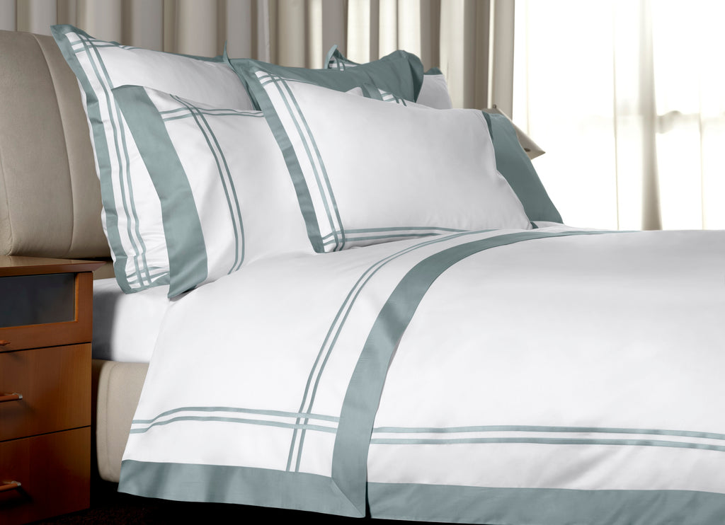 Sinfonia White/ Wilton Blue bedding