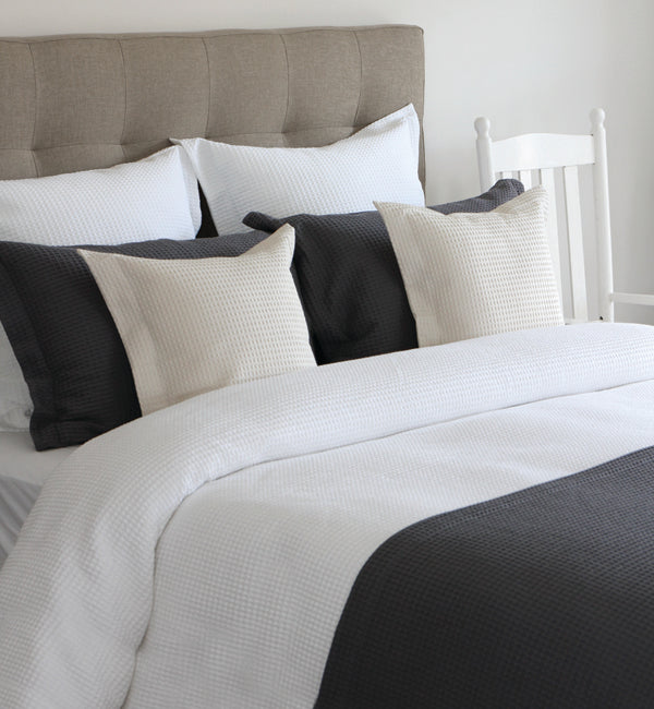White Duvet cover/Ivory Sham 