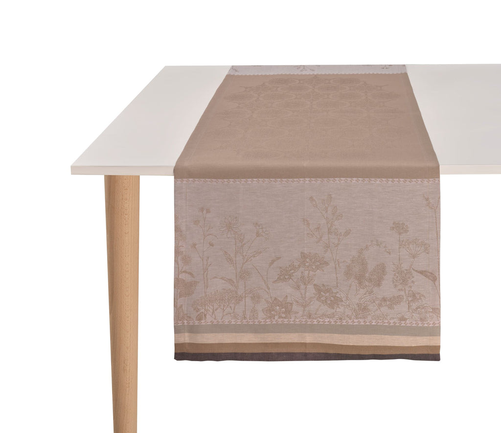 Instant Bucoliques Table Runner on a Table 