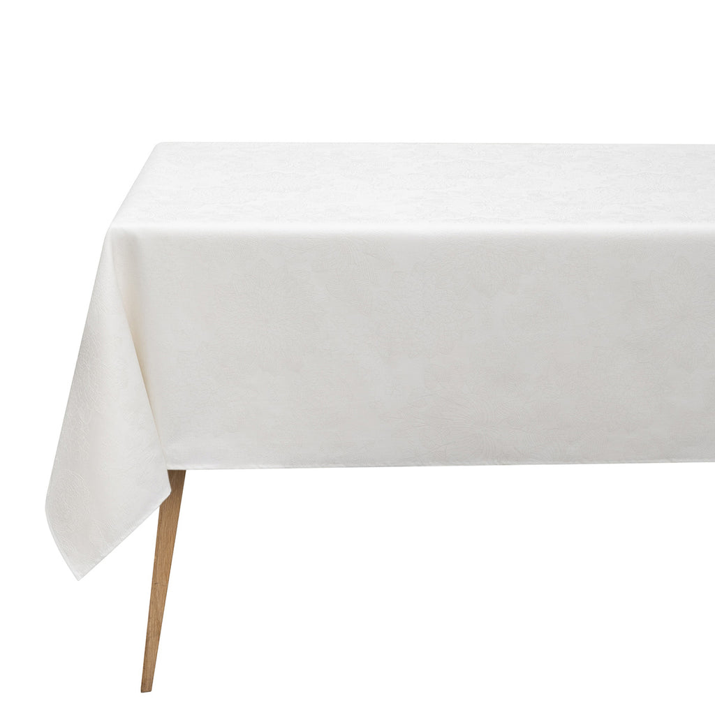 Marie-Galante White tablecloth with subtle tone on tone white flower pattern