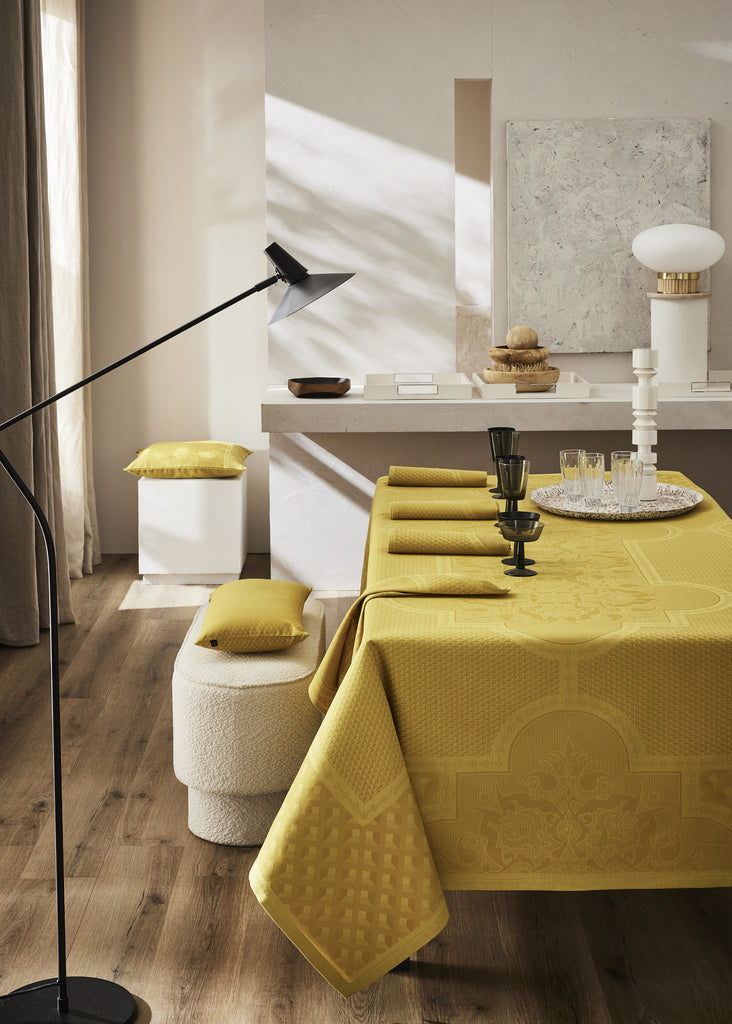 Le Jacquard Francais Palais Vénitien Table Linens in yellow