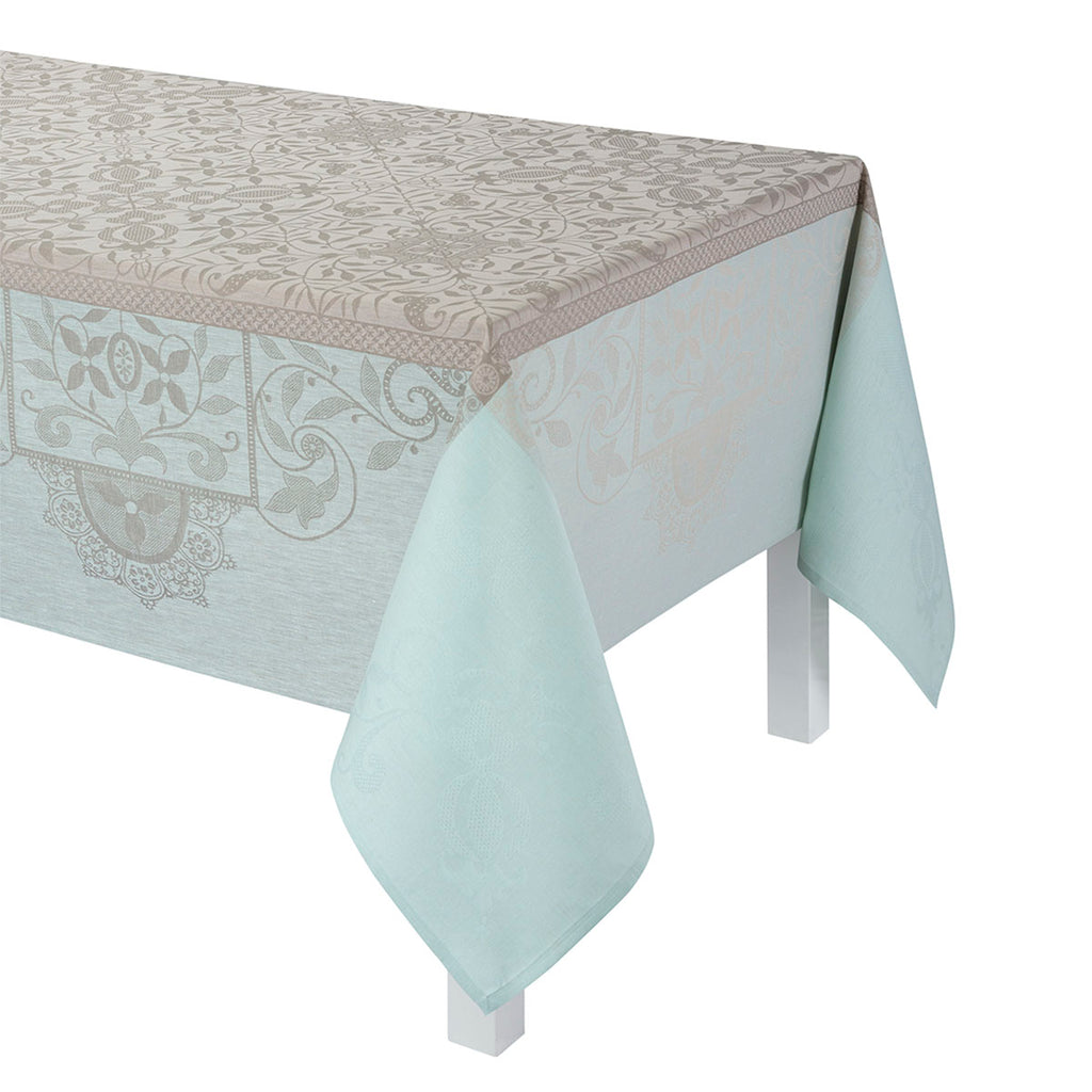 Venezia Ash Beige Tablecloth end view