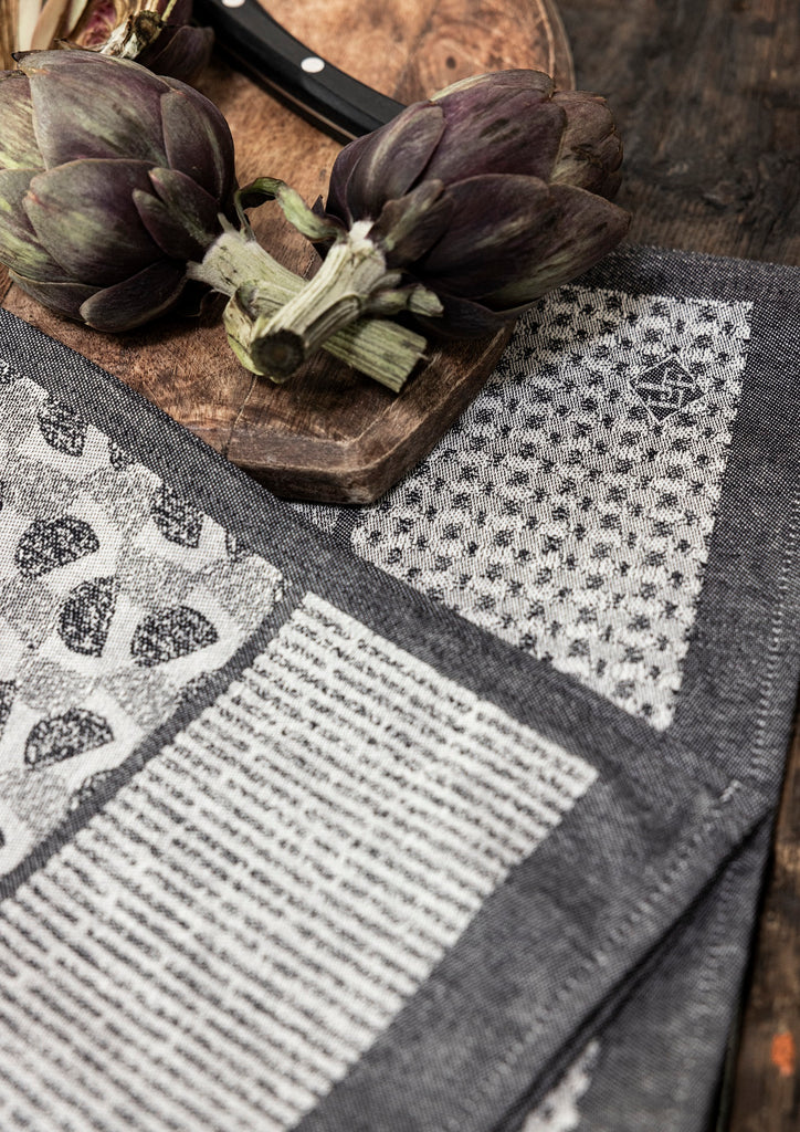 Empreintes Black Tea Towel