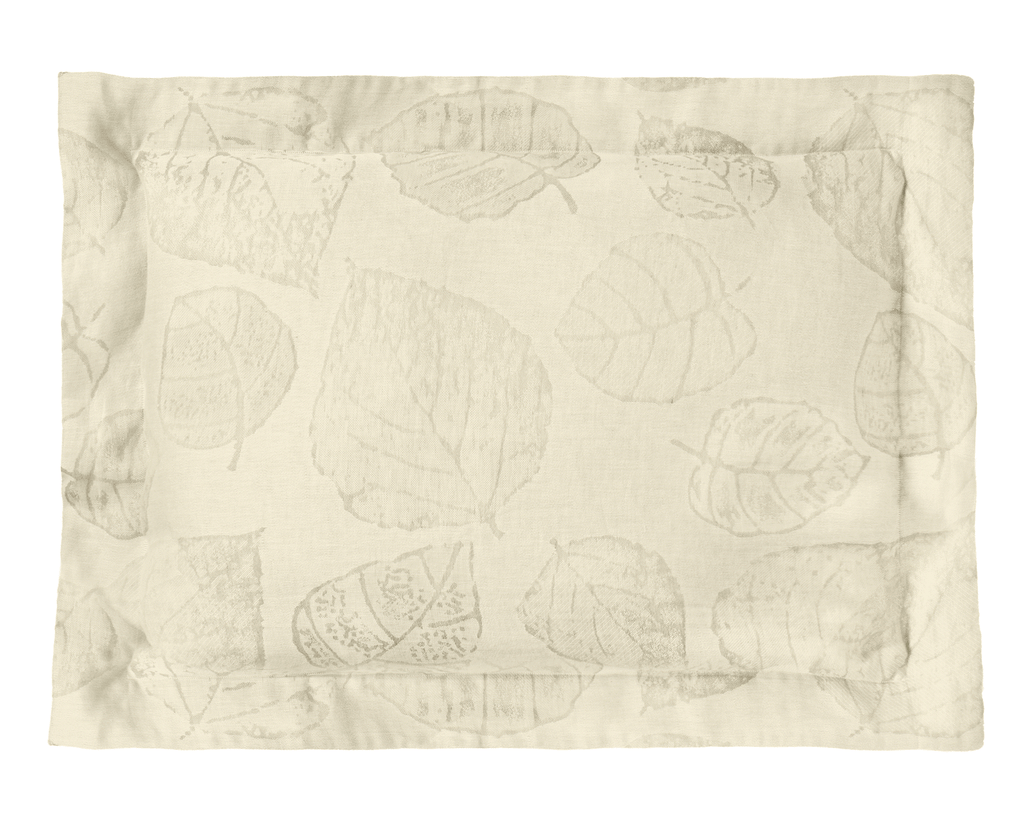 Feuillage Jacquard Standard Sham in Ivory