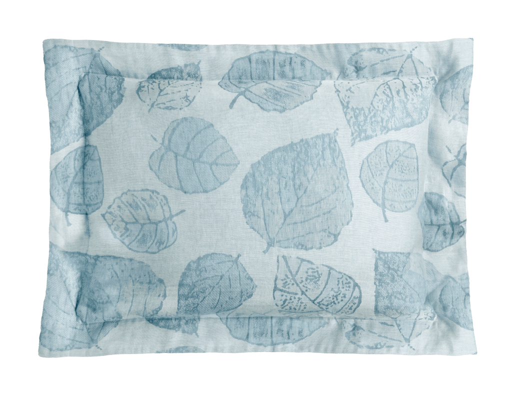 Feuillage Jacquard Standard Sham in Aquamarine