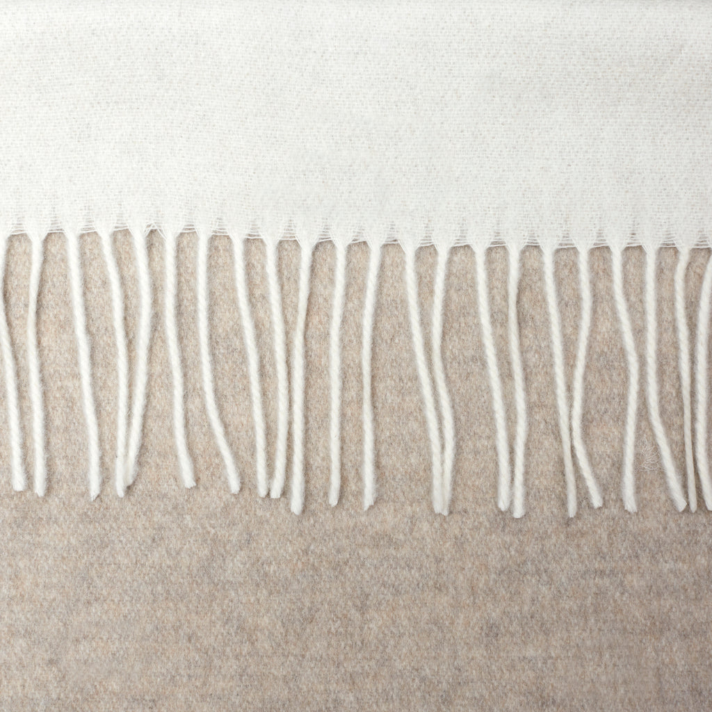 Dolomiti Throw Ivory/Flax Swatch