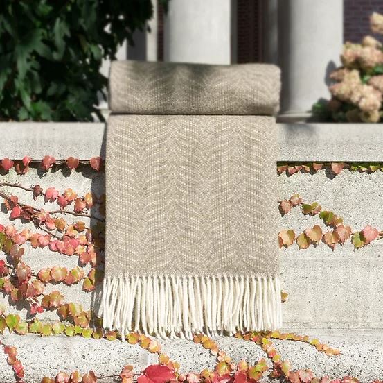 Zola Throw Beige