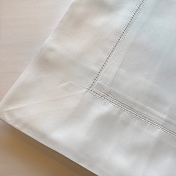 Fascino Percale Shams Detail