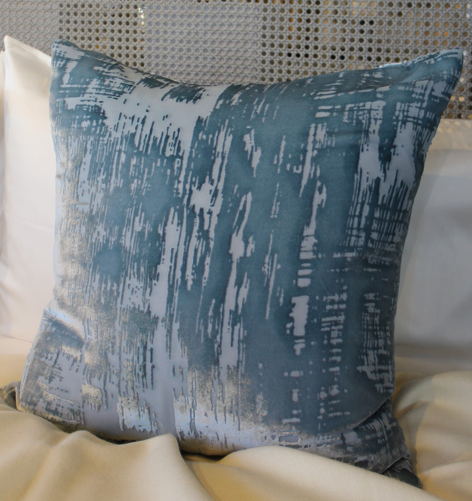 Velvet Brushstroke Harbor 22" Pillow
