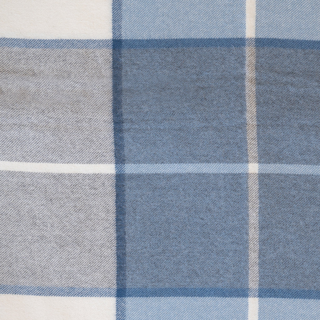 Mika Sky Throw Swatch