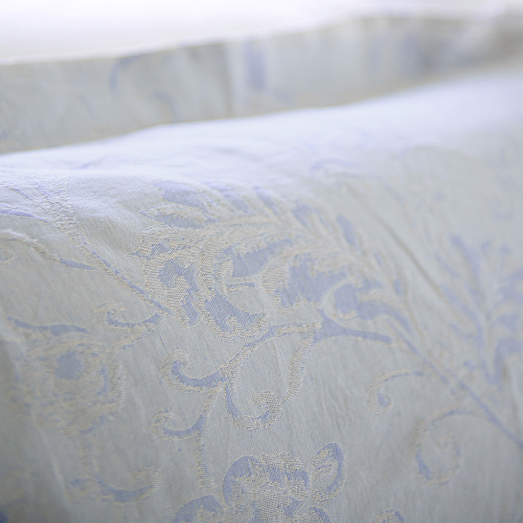 Willow Alice Blue Swatch