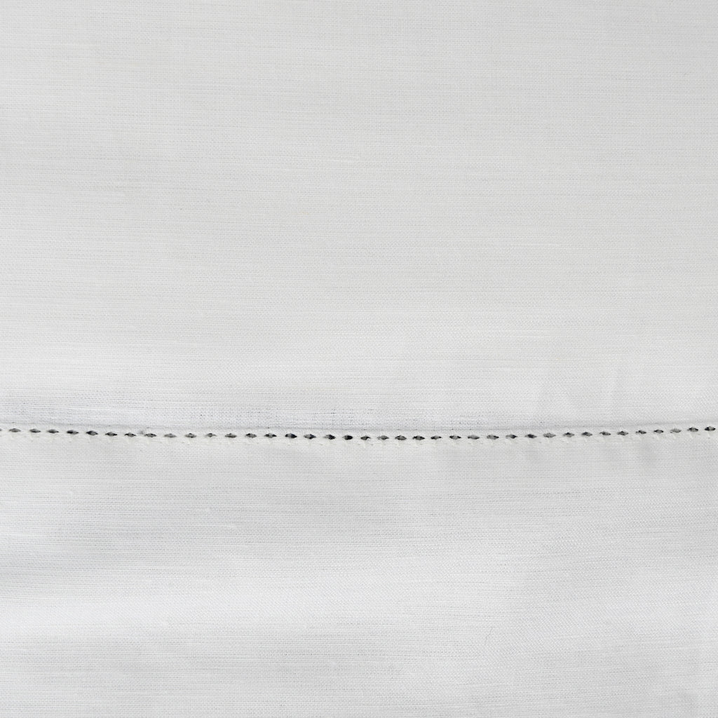 Veritae Hemstitch Detail