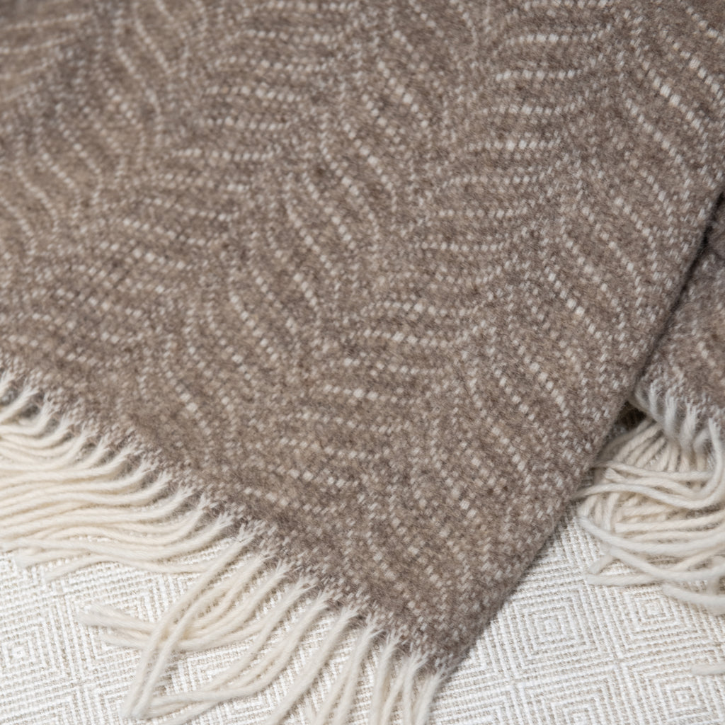 Zola Throw Latte - Fringe Finish